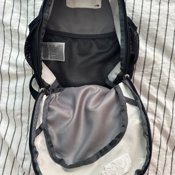 North Face Mini Backpack - Picture 3 of 3
